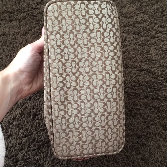 Coach shoulder bag - Picture 3 of 6